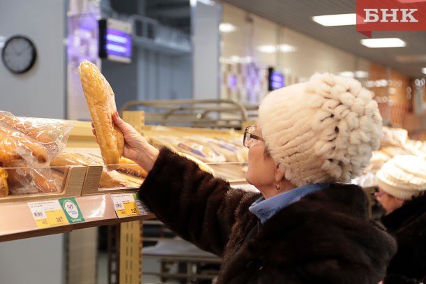 В ноябре в Коми подорожали хлеб и вино, зато подешевели туры в Грецию