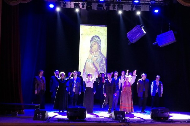 «Единая Россия» помогла Театру драмы организовать гастроли в Емву