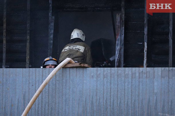 В Усть-Куломском районе в обгоревшем доме нашли тело мужчины