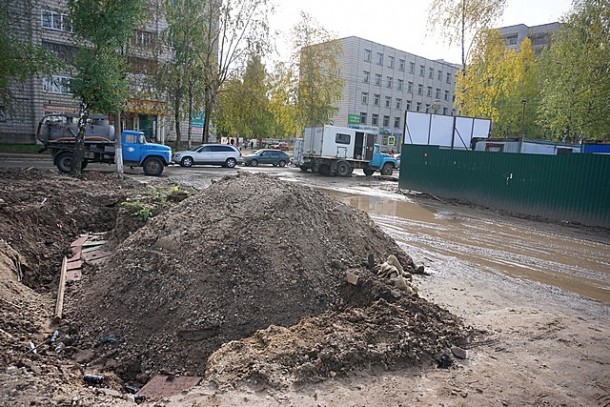 Строителям стадиона в столице Коми дали три дня на расчистку территории вокруг объекта