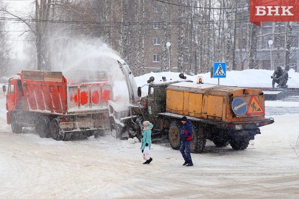 Дорожники Сыктывкара отчитались о готовности к уборке первого снега