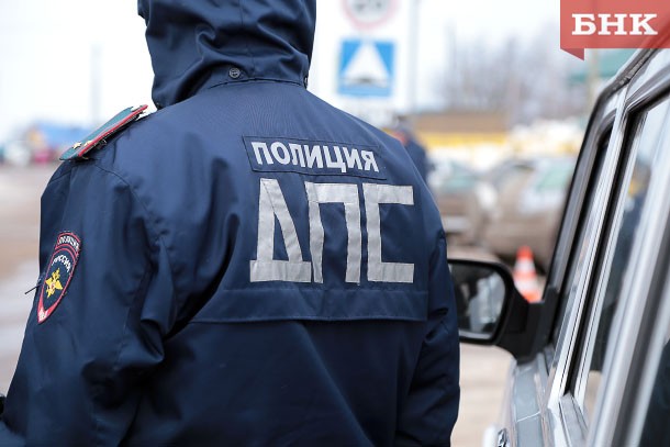 В Сыктывкаре водитель пошел на лобовое столкновение, чтобы не сбить пешехода