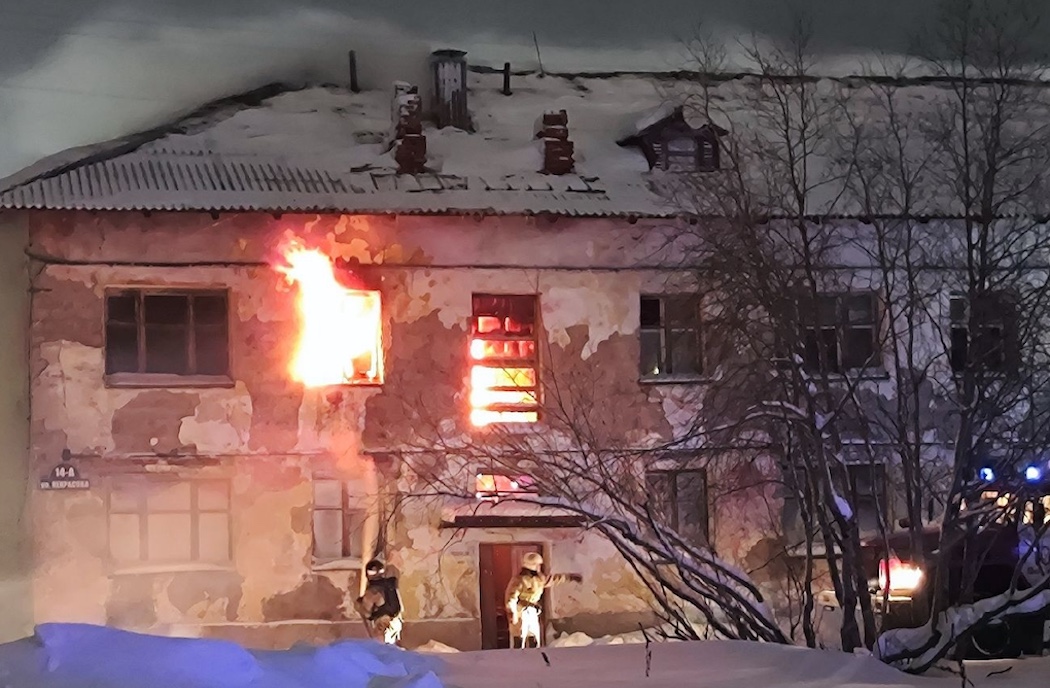 В Воркуте тушили опустевший дом