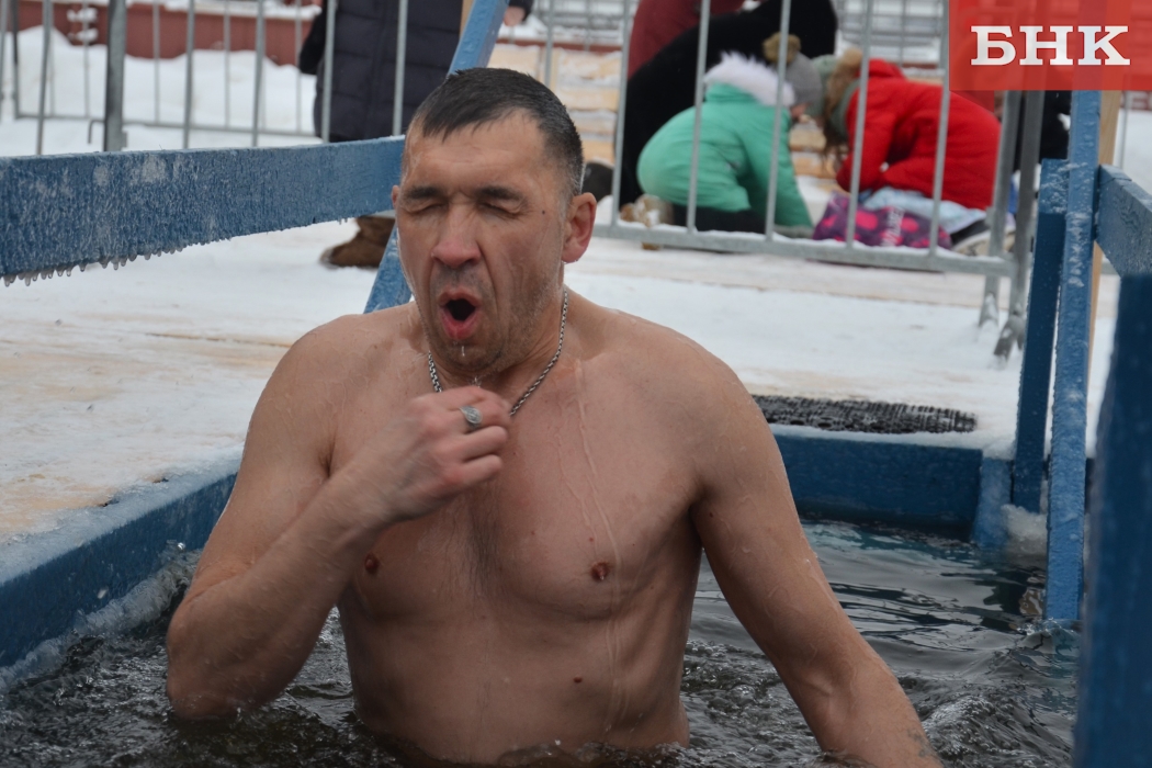 Сыктывкарцы окунулись в иордань на Сысоле