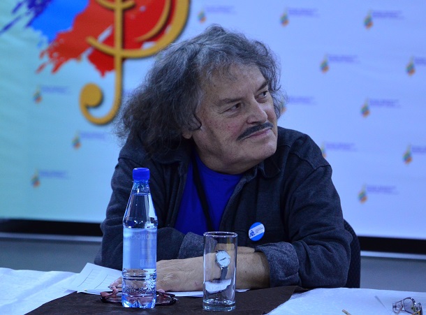 Predsedatel-Ghyuri-Aleksandr-Lobanovskii-13.06.2014.JPG