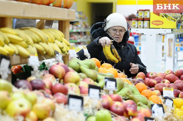Кризис заставил россиян сокращать расходы на продукты