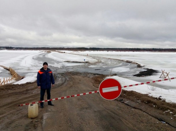 В Коми закрыты три ледовые переправы