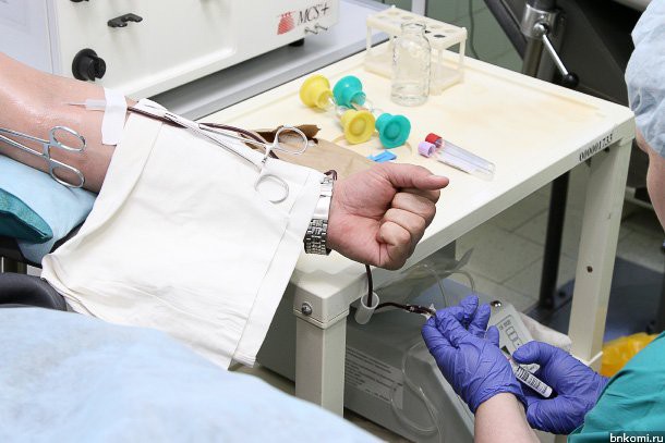 Минздрав Коми опроверг данные о сборе крови для пострадавшей в ДТП в Усинске