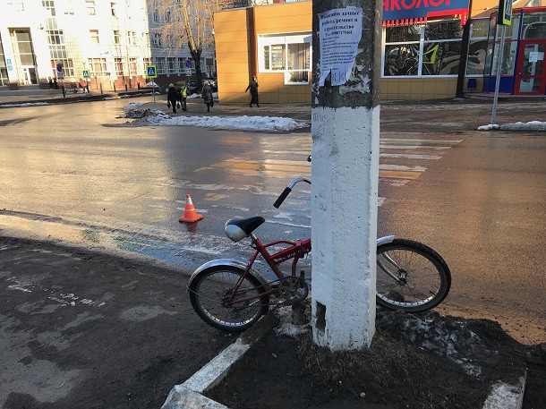 В центре Сыктывкара сбили 9-летнего велосипедиста