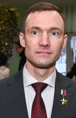 Герой России Станислав Кочев поздравляет жителей Коми с Днем Защитника Отечества