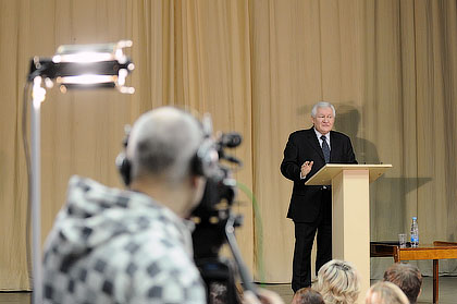 KIR_3169.jpg KIR_3169.jpg