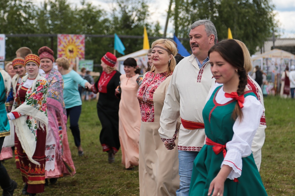 Народные поддержки. Луза Дорса гаж Объячево. Луза Дорса гаж Объячево 2016. Традиционные праздники Коми народа Луза Дорса гаж. Костюмы Республики Коми Прилузский.