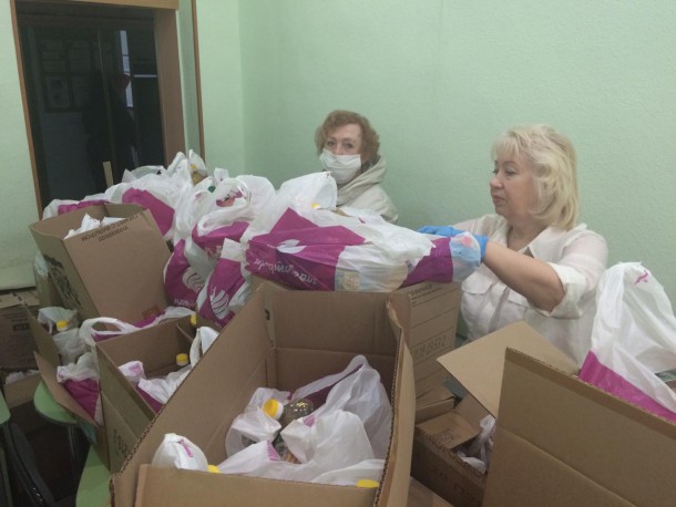 Общественники Сыктывкара подготовили для нуждающихся 150 продуктовых наборов