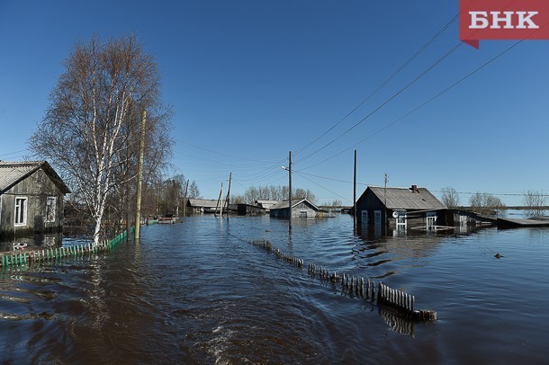  В Усть-Куломском районе вода начинает спадать