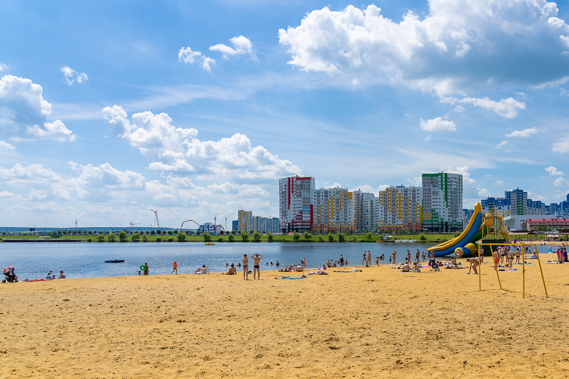 Пляж спутник пенза. Город Спутник Пенза пляж. Озеро Спутник Пенза. Город Спутник Пенза набережная. Пляж остров Спутник Пенза.