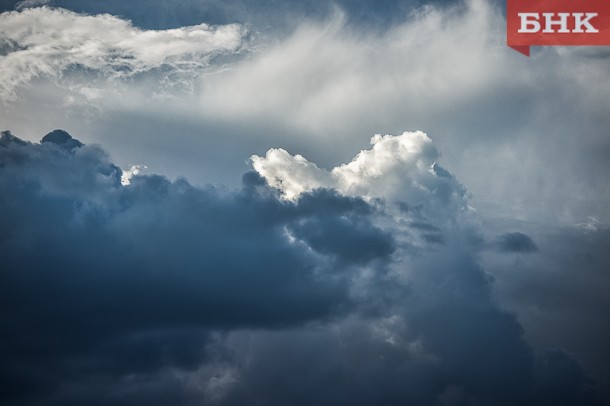 На Коми надвигаются ливни и грозы