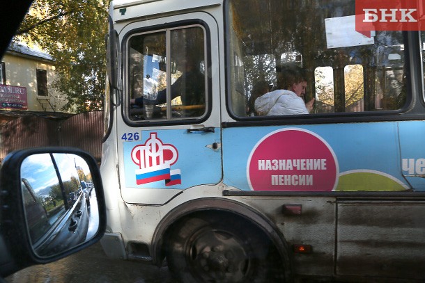 В какие сроки доставят апрельские пенсии