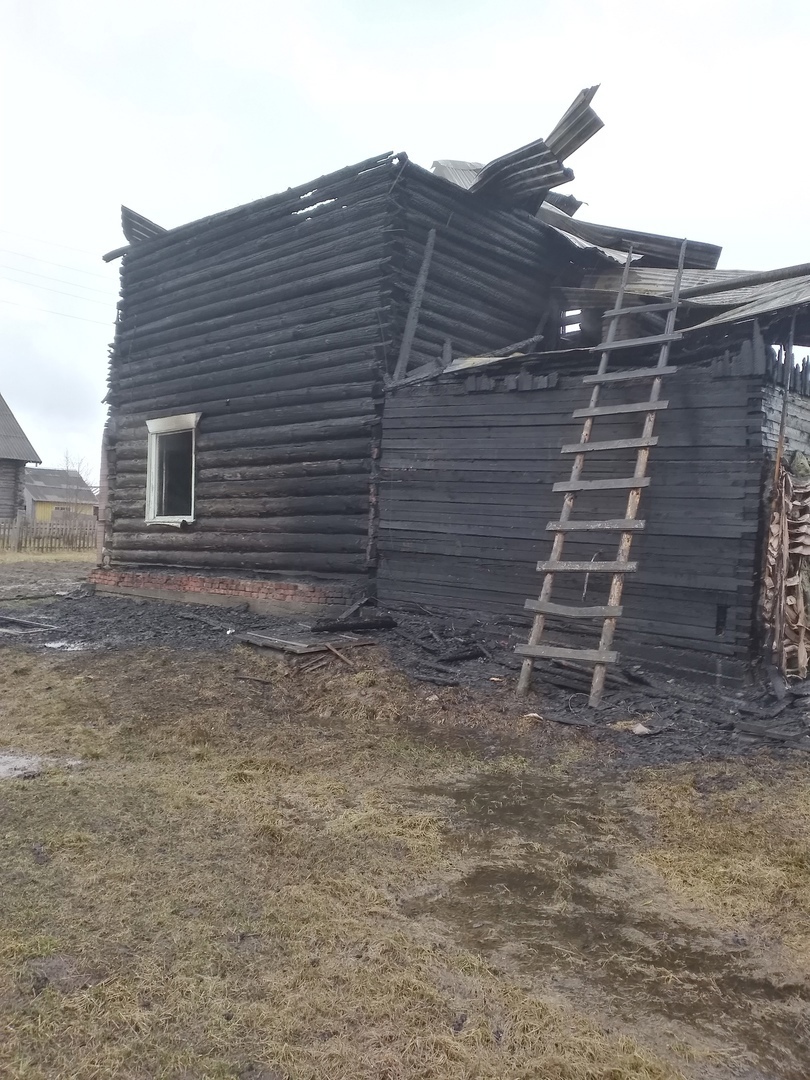 В сыктывдинской деревне семья осталась без дома « БНК