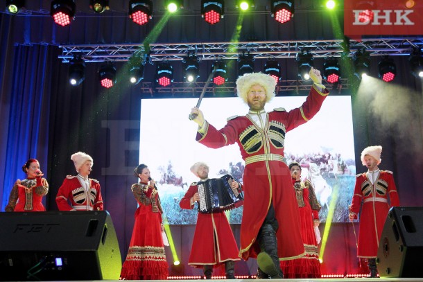 Сотрудников Монди СЛПК с Днем работников леса поздравил Московский казачий хор