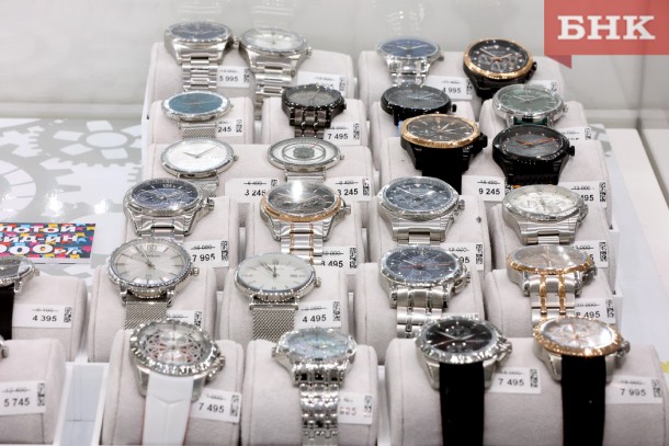 «Шанель» не смогла взыскать с сыктывкарки 671 тысячу рублей за контрафактные часы