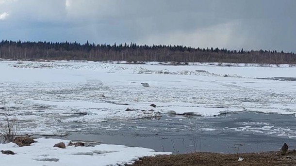 В Вуктыле отменили перевозки по реке