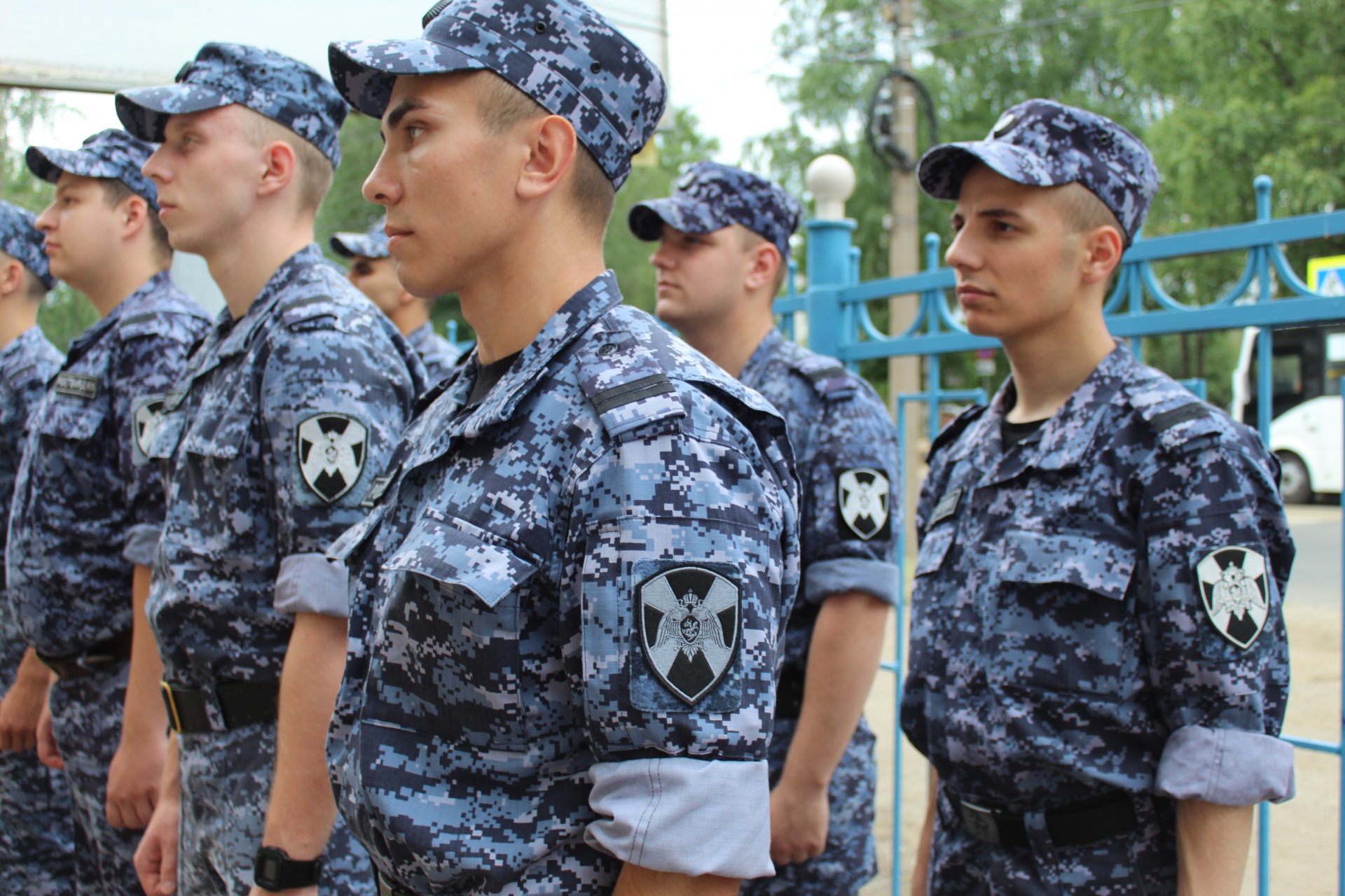 В Сыктывкаре росгвардейцы приняли присягу | 19.07.2022 | Сыктывкар -  БезФормата