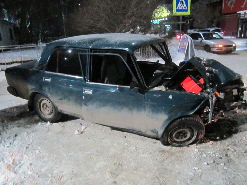 В Ухте водитель «семерки» получил разрыв печени в ДТП « БНК