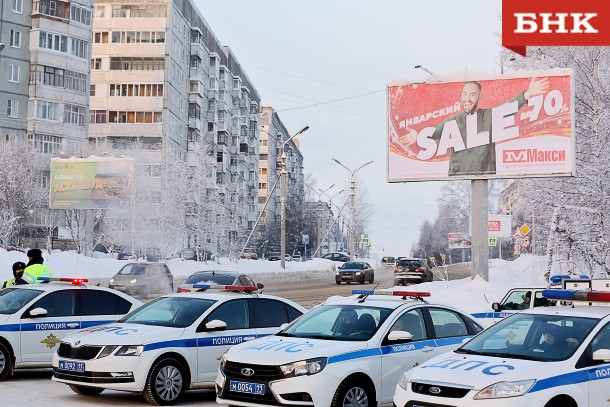 Директора фирмы в Сыктывкаре уличили в мошенничестве при ремонте полицейских машин