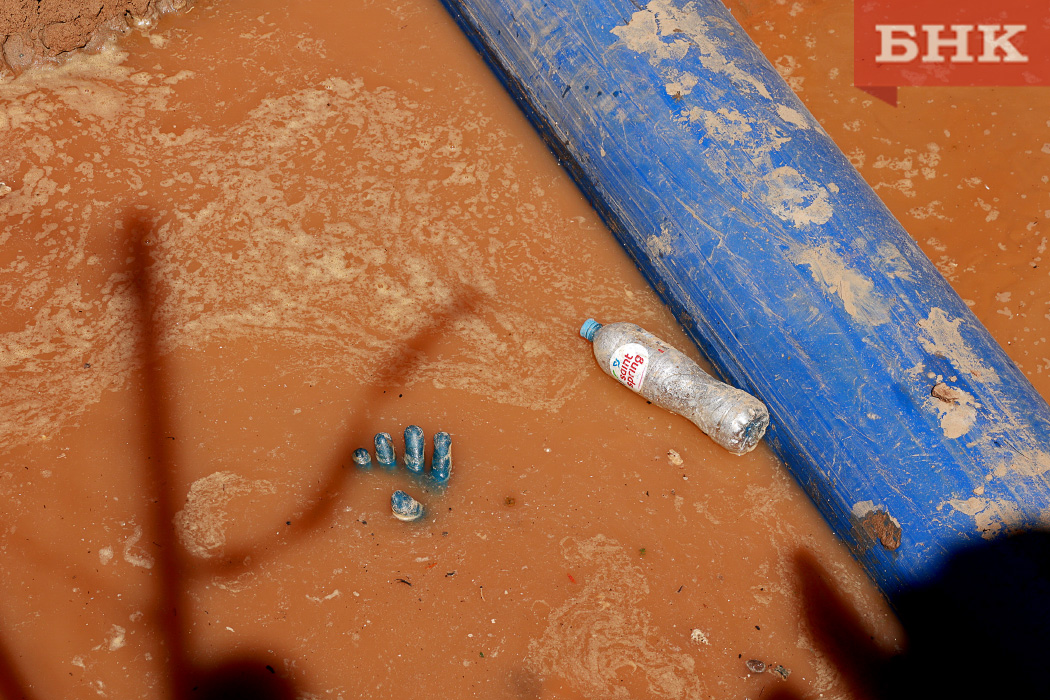 В усть-вымском Чернаме до конца года наладят водотоотведение