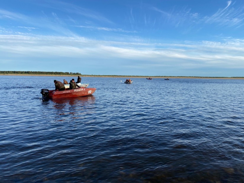 В Усть-Цильме прошли традиционные гонки на моторных лодках