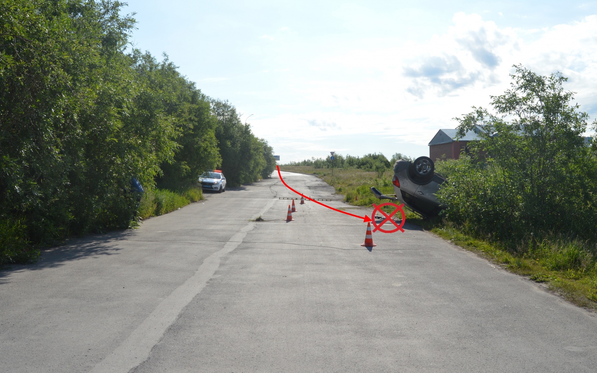 В Воркуте водитель опрокинул автомобиль « БНК