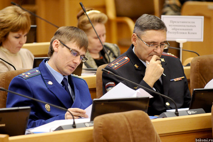 KIR_8642.jpg KIR_8642.jpg