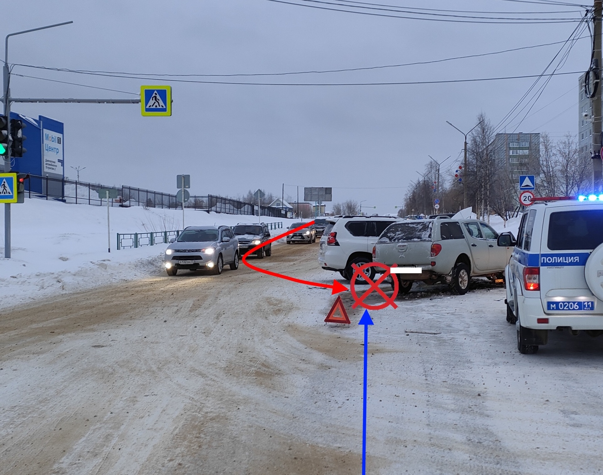 В Усинске столкновение иномарок закончилось для водителя скачком давления |  26.01.2024 | Сыктывкар - БезФормата