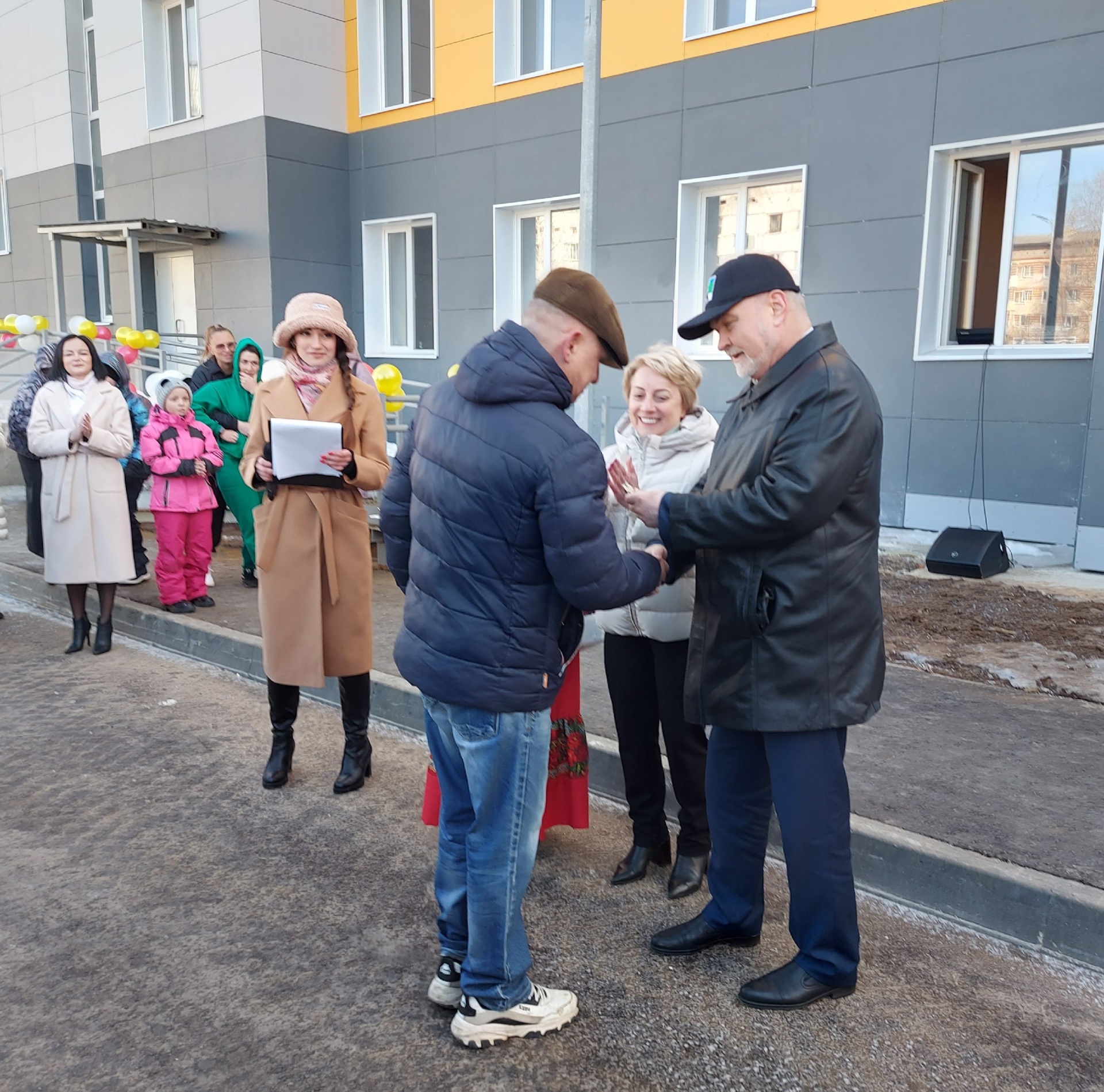 В Микуни впервые за 24 года построили многоквартирный дом « БНК