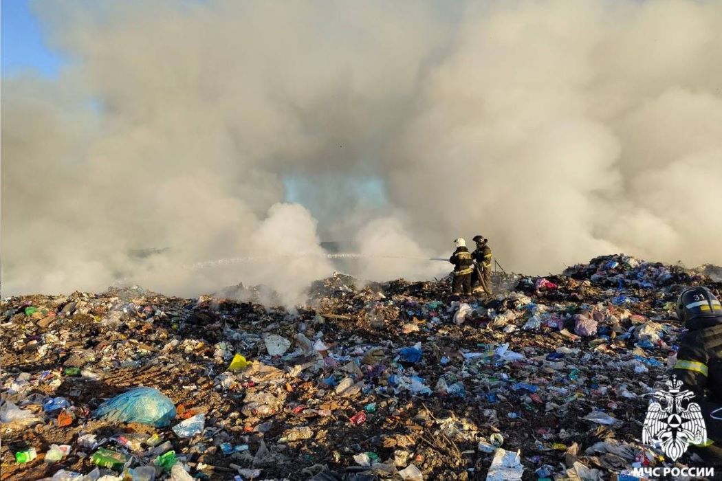 
Открытое горение мусора на полигоне в Воркуте ликвидировали