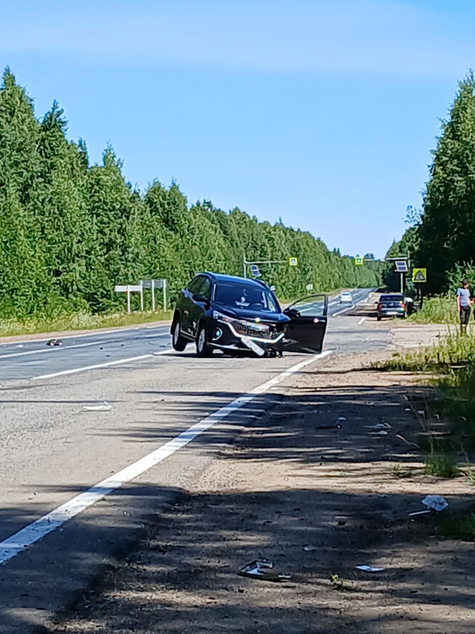 
В Корткеросском районе «Лада» перевернулась после столкновения с кроссовером