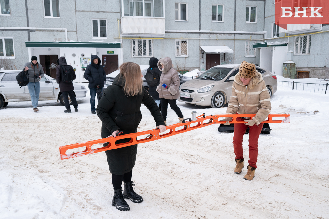 Сыктывкарские дворы проверили на колейность