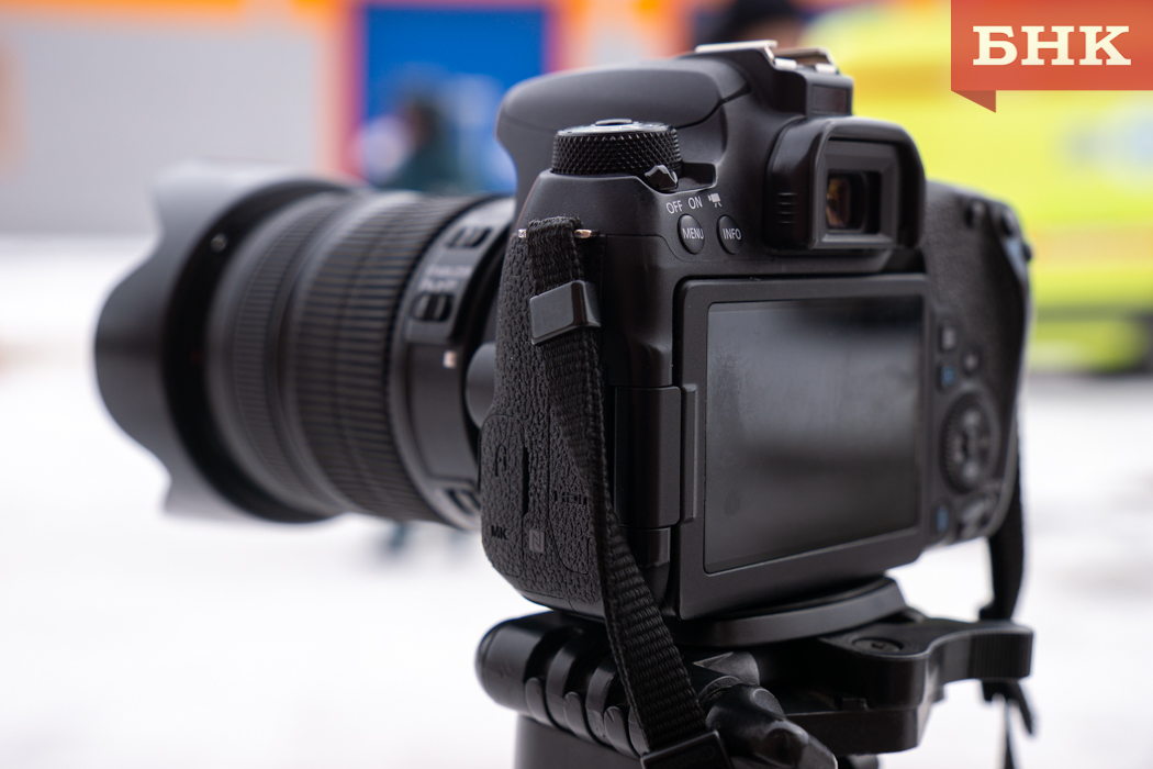 Студентка из Сыктывкара потеряла 18 тысяч рублей, планируя фотосессию