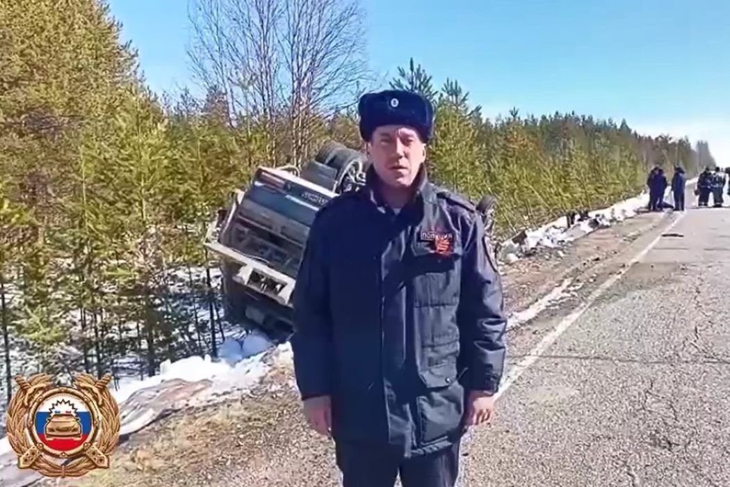 В Ижемском районе в результате ДТП погиб водитель КамАЗа