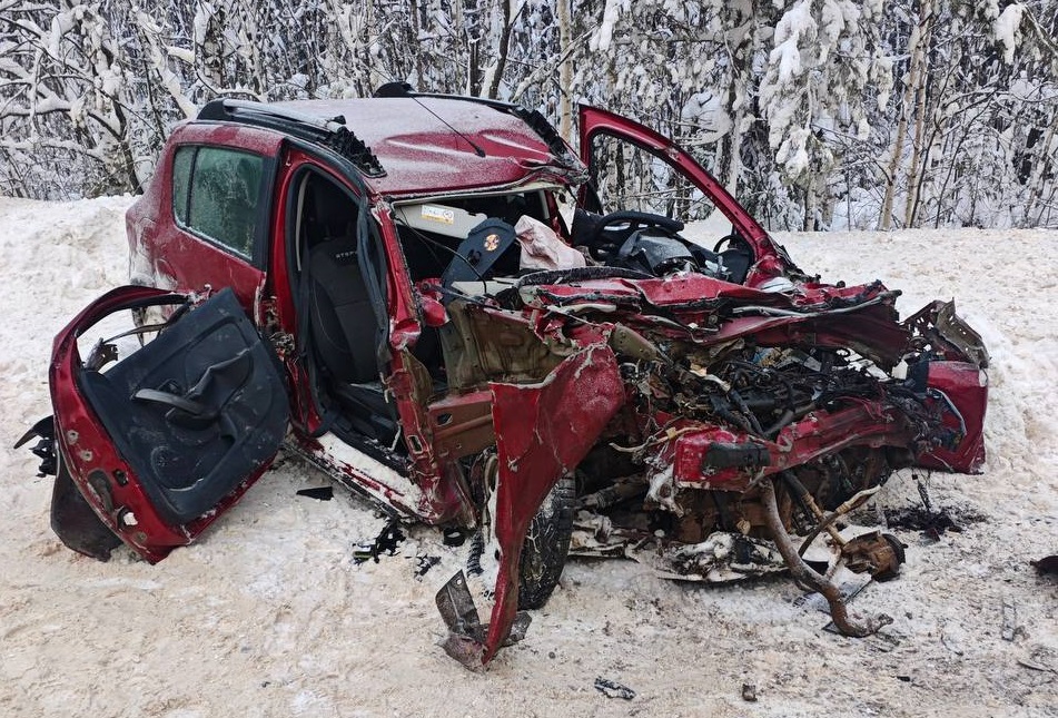 ГАИ сообщила о пострадавшем в смертельном ДТП в Корткеросском районе
