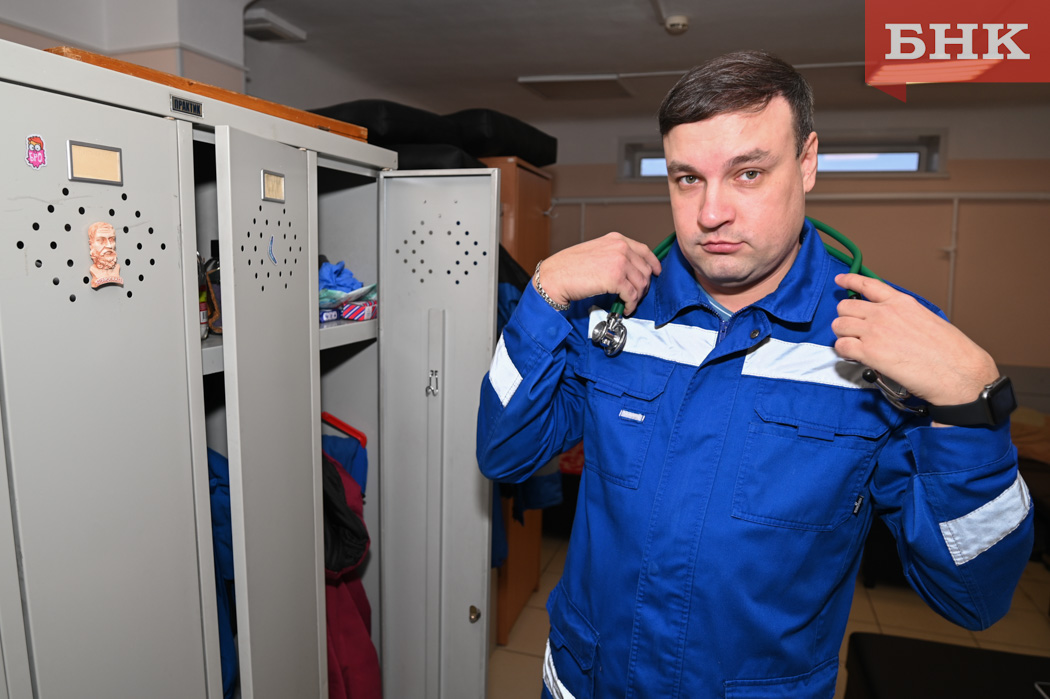 Медик реанимационной бригады скорой Михаил Канев: «Страх пропал после первых трех месяцев работы врачом»