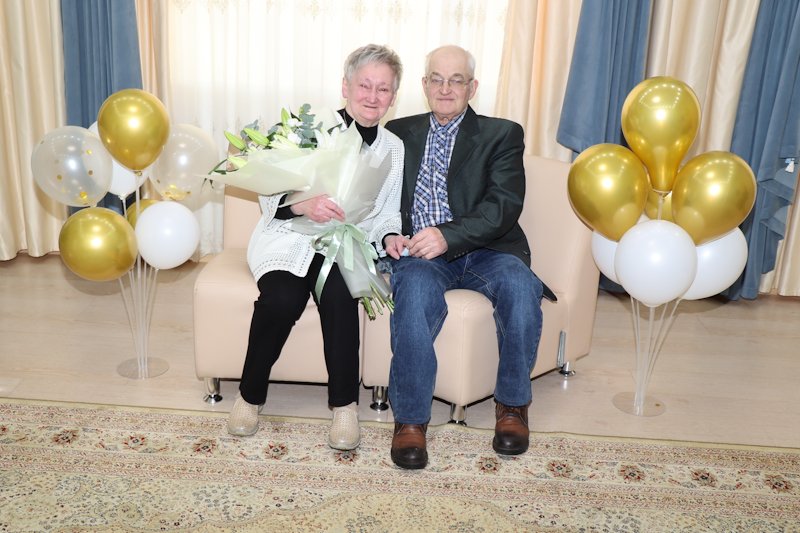 В Инте чествовали супругов, которые полвека вместе