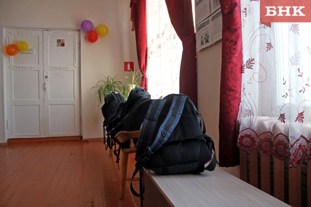 Прилузская школа выплатит ученику компенсацию за две сломанные руки