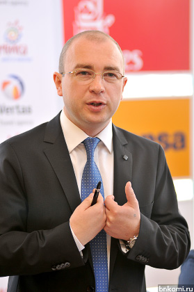 KAB_0442.jpg KAB_0442.jpg