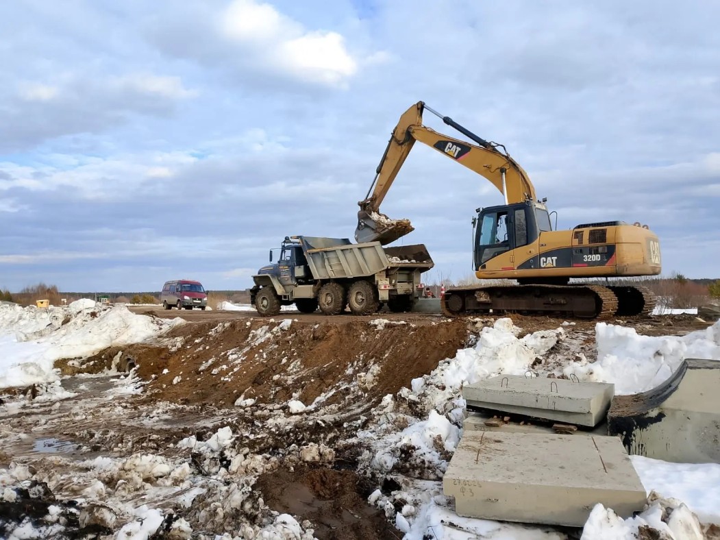 В Коми сезон ремонта дорог начали с Усть-Куломского района