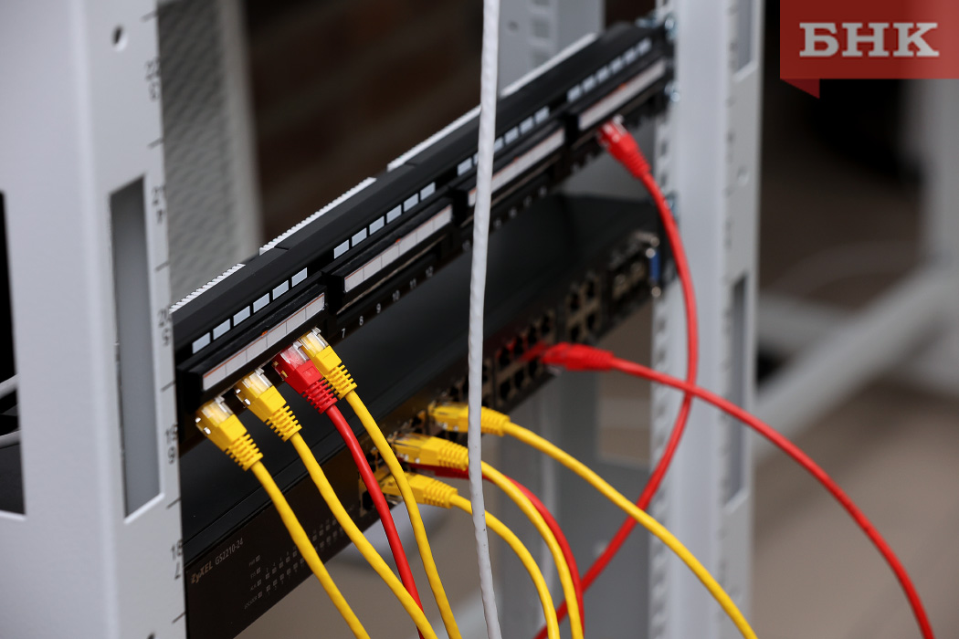 На участке между Ижемским и Усть-Цилемским районами повредили линию связи