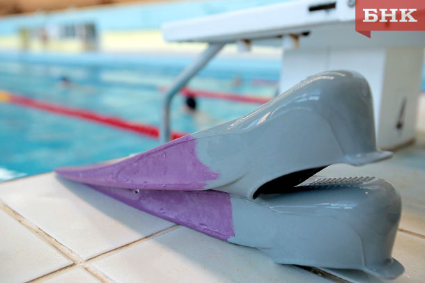 Роспотребнадзор выявил нарушения в сыктывкарском бассейне после жалоб детей на волдыри и пятна