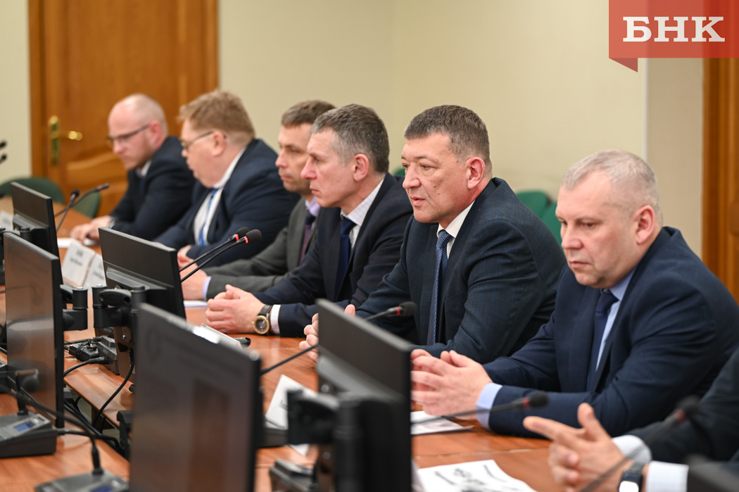 Без отключений и ради надежности: где и когда в Сыктывкаре будут менять теплотрассы