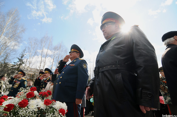 KIR_1062.jpg KIR_1062.jpg