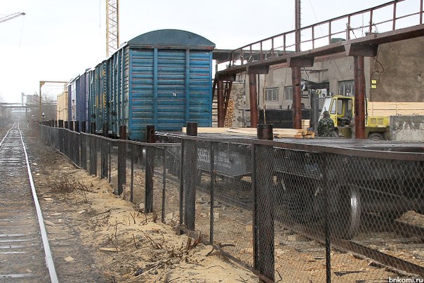 ru_tFcsPsM8.jpg ru_tFcsPsM8.jpg